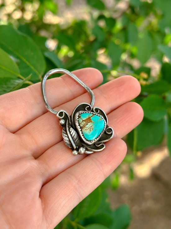 Jewelry - Vintage key ring Turquoise and Silver